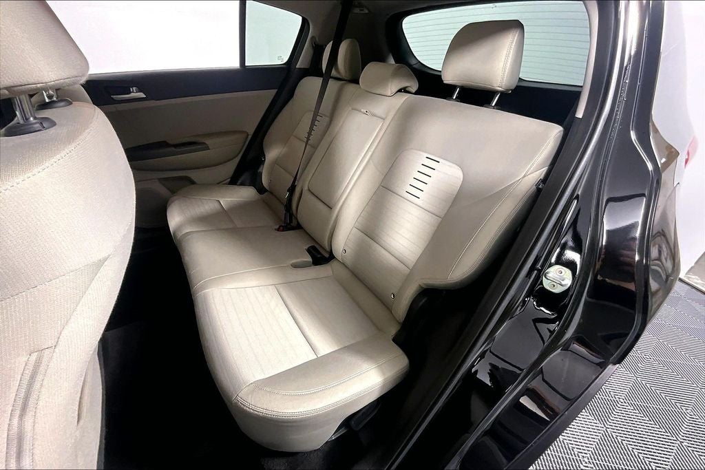 2020 Kia Sportage LX - Photo 24