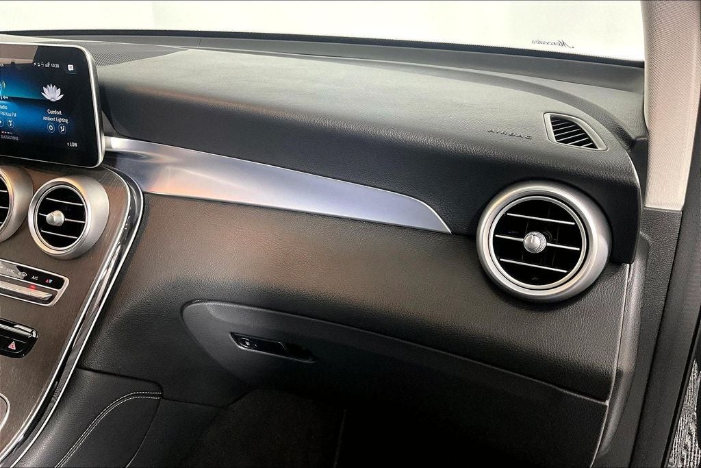 2021 Mercedes-Benz GLC GLC 300