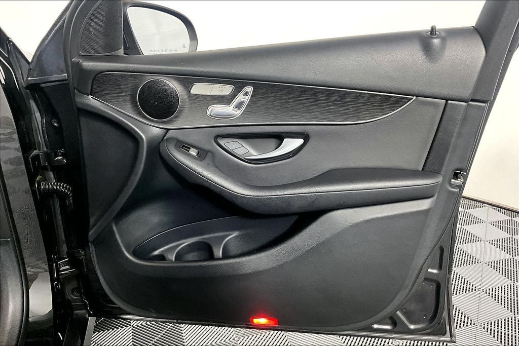 2021 Mercedes-Benz GLC GLC 300