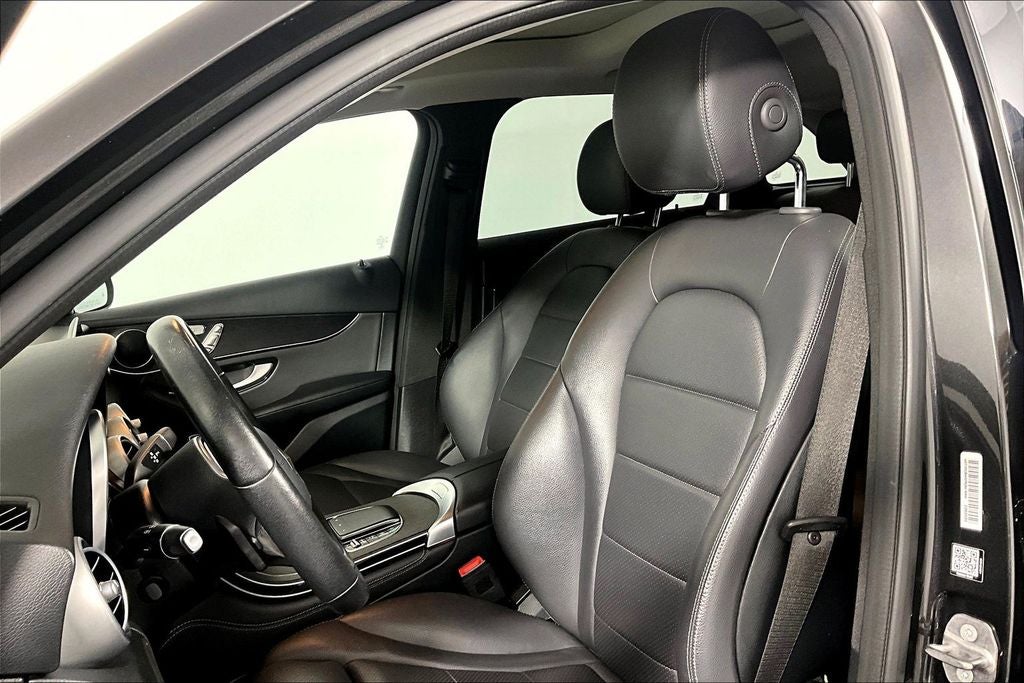 2021 Mercedes-Benz GLC GLC 300