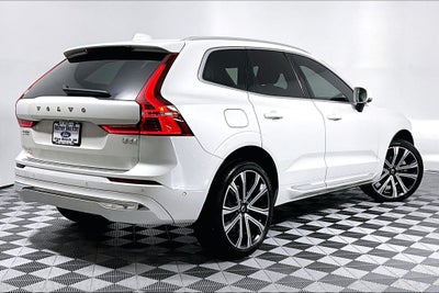 2023 Volvo XC60 B5 Ultimate Bright Theme