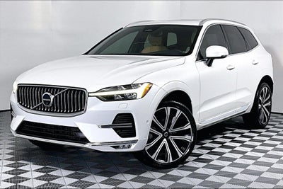 2023 Volvo XC60 B5 Ultimate Bright Theme