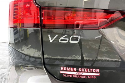 2025 Volvo V60 Cross Country B5 Plus