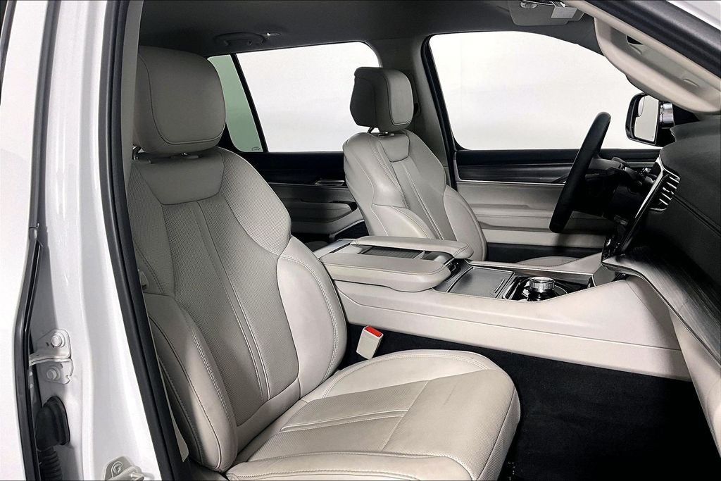 2024 Jeep Wagoneer Series II - Photo 7