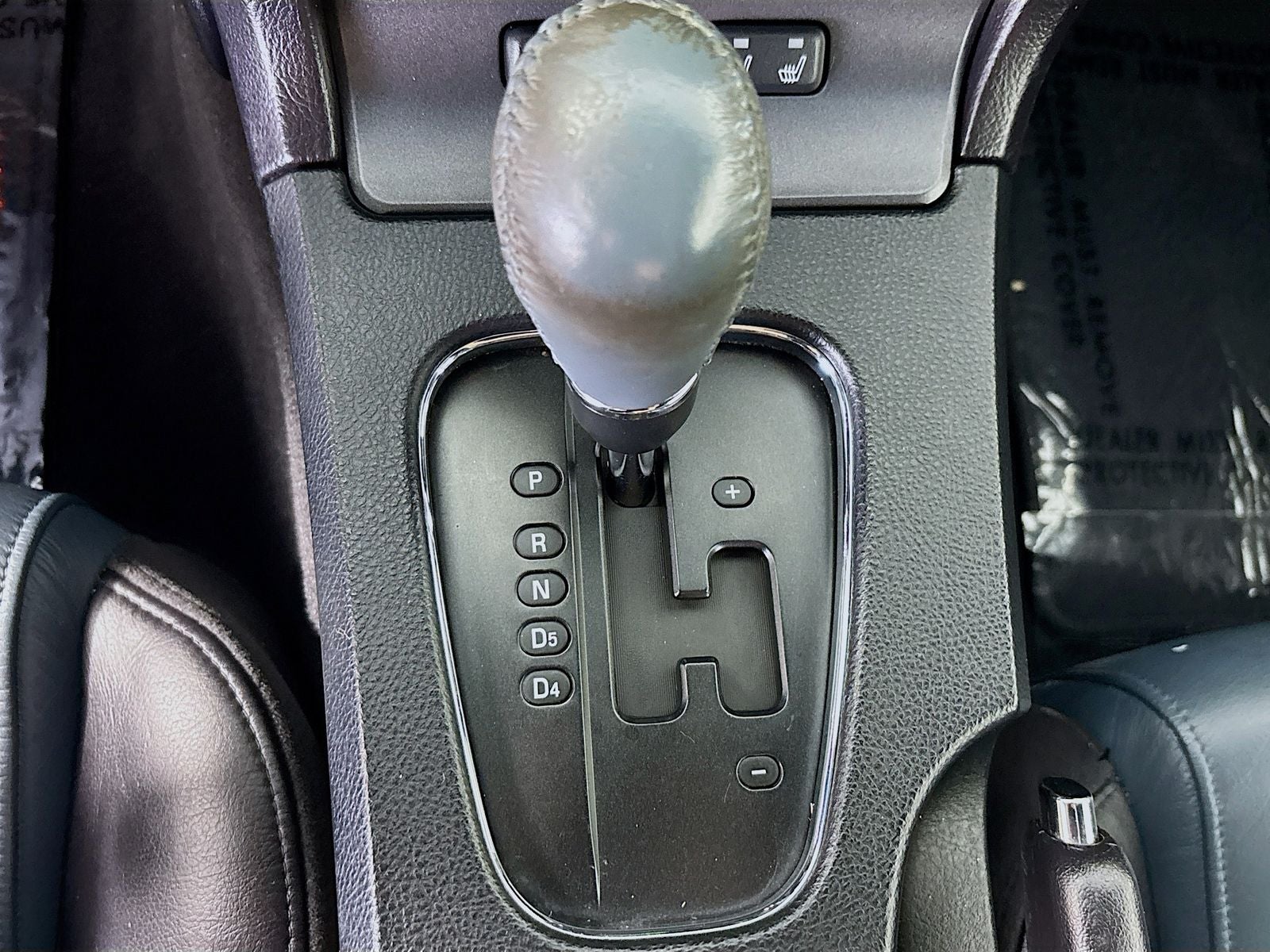 2005 Ford Thunderbird Base