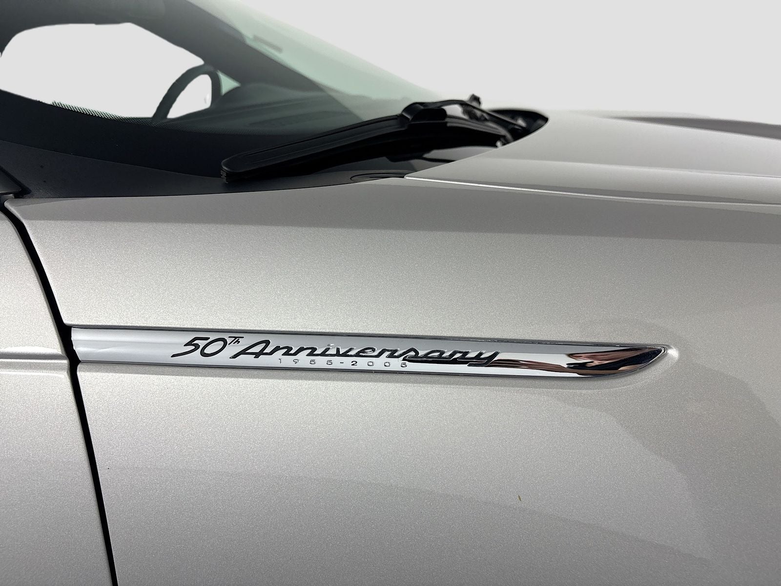 2005 Ford Thunderbird Base