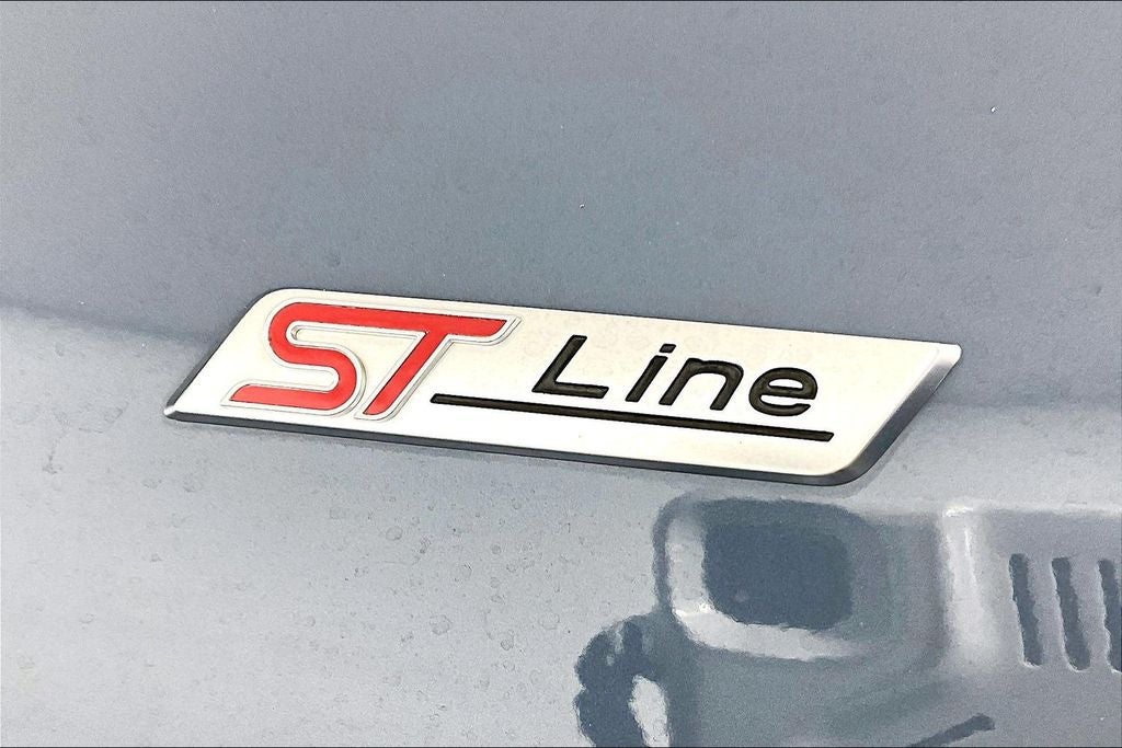 2025 Ford Escape ST-Line - Photo 14