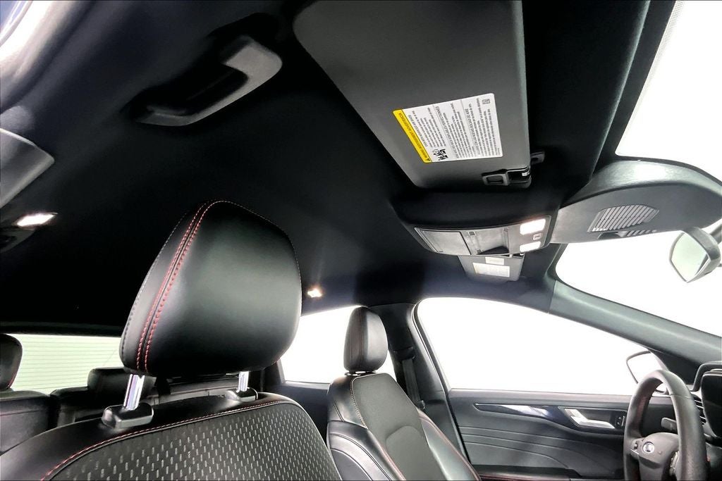 2025 Ford Escape ST-Line - Photo 22