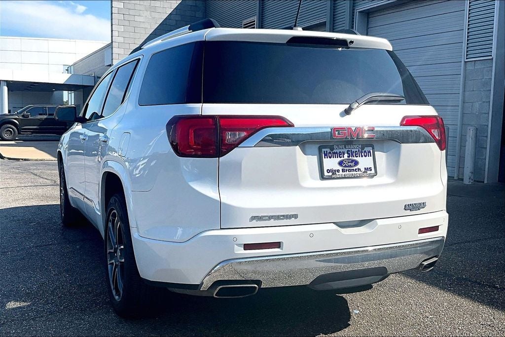 2017 GMC Acadia Denali