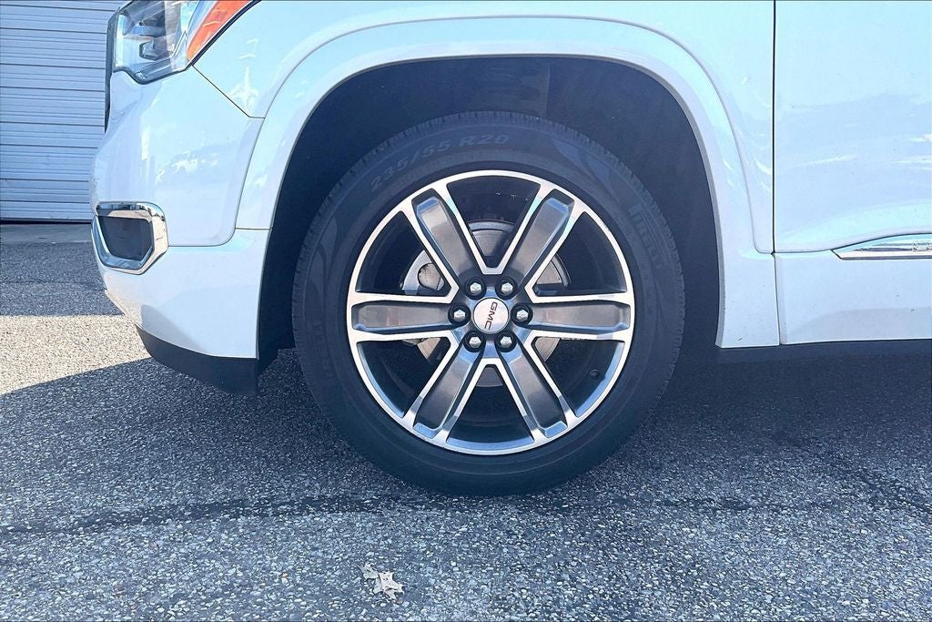 2017 GMC Acadia Denali