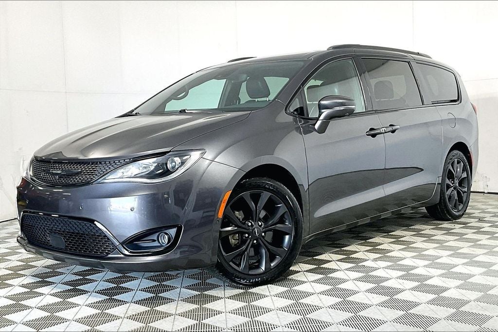 2020 Chrysler Pacifica Limited