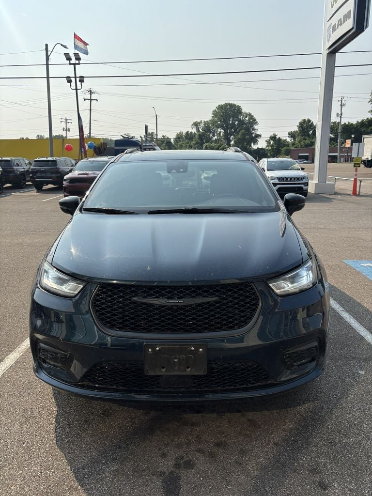 2025 Chrysler Pacifica Limited