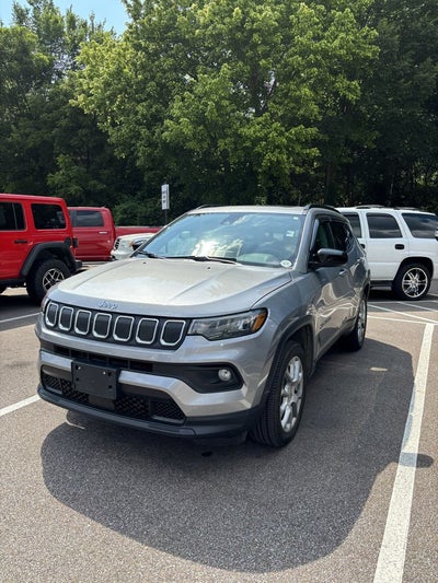 2022 Jeep Compass Latitude Lux