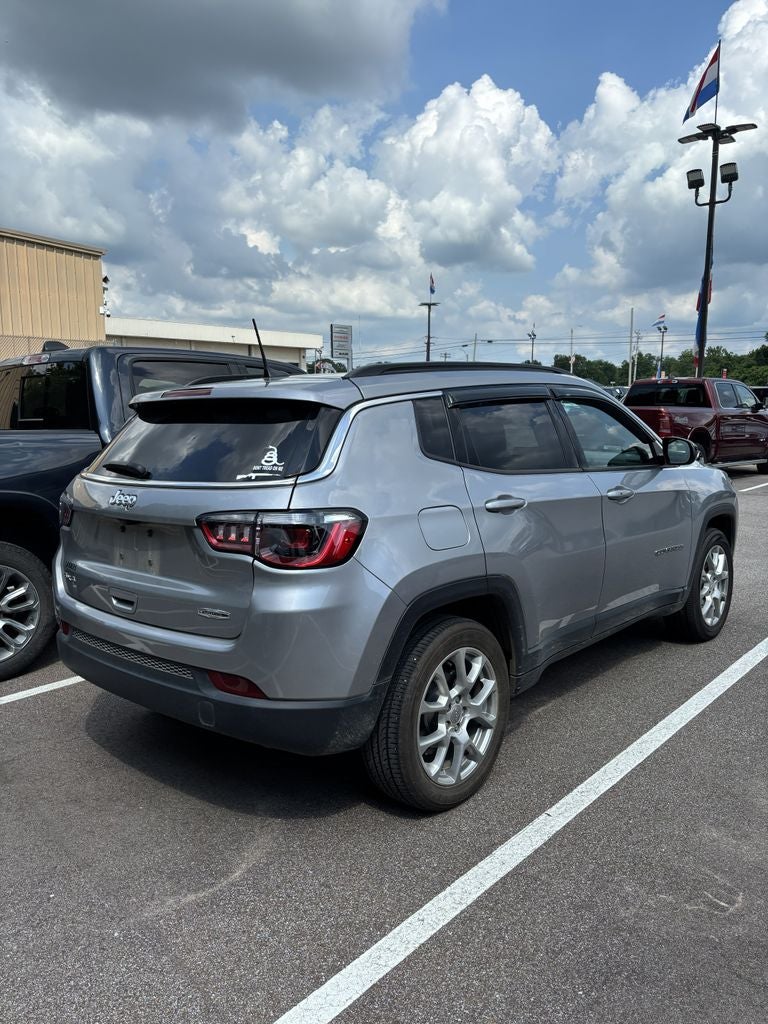 2022 Jeep Compass Latitude Lux