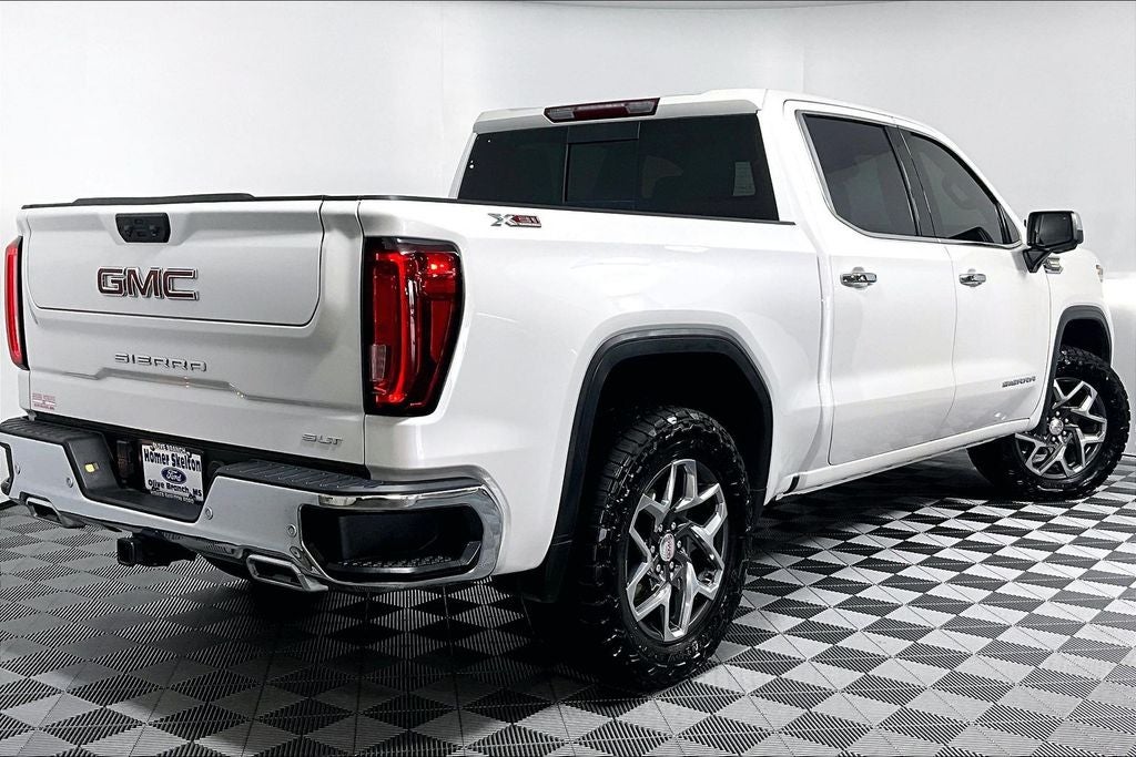2024 GMC Sierra 1500 SLT - Photo 12