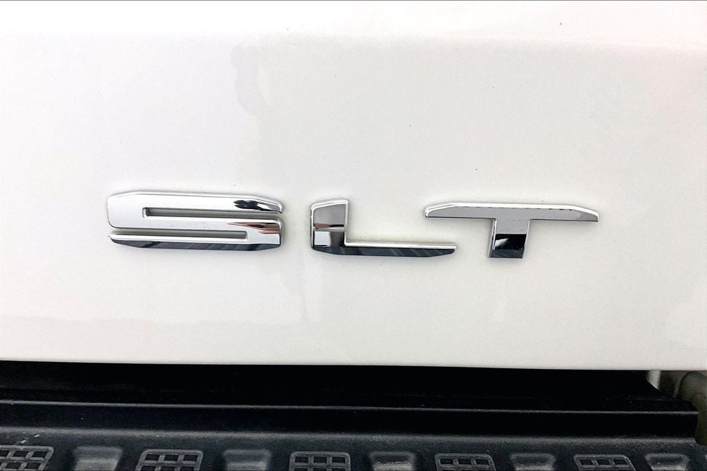 2024 GMC Sierra 1500 SLT - Photo 14