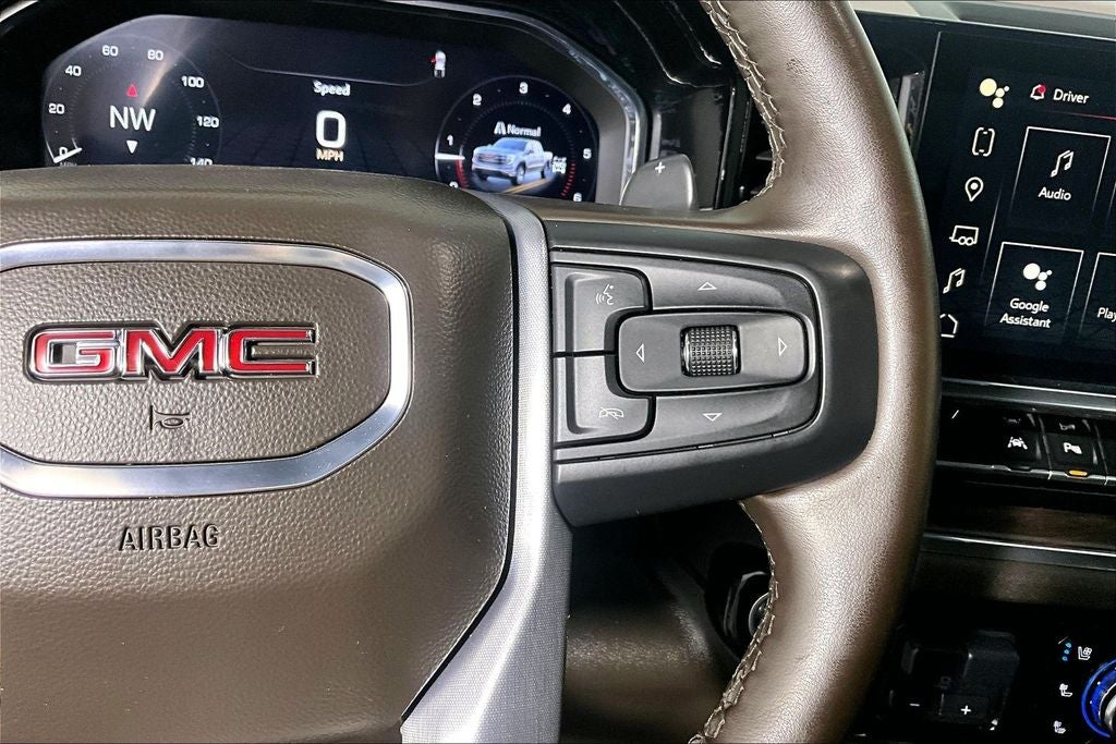 2024 GMC Sierra 1500 SLT - Photo 19