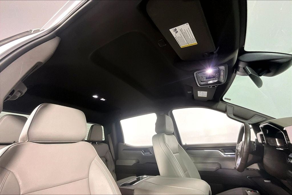 2024 GMC Sierra 1500 SLT - Photo 22