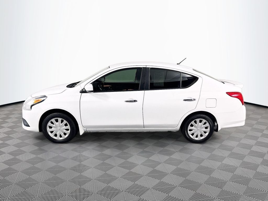 2019 Nissan Versa 1.6 SV