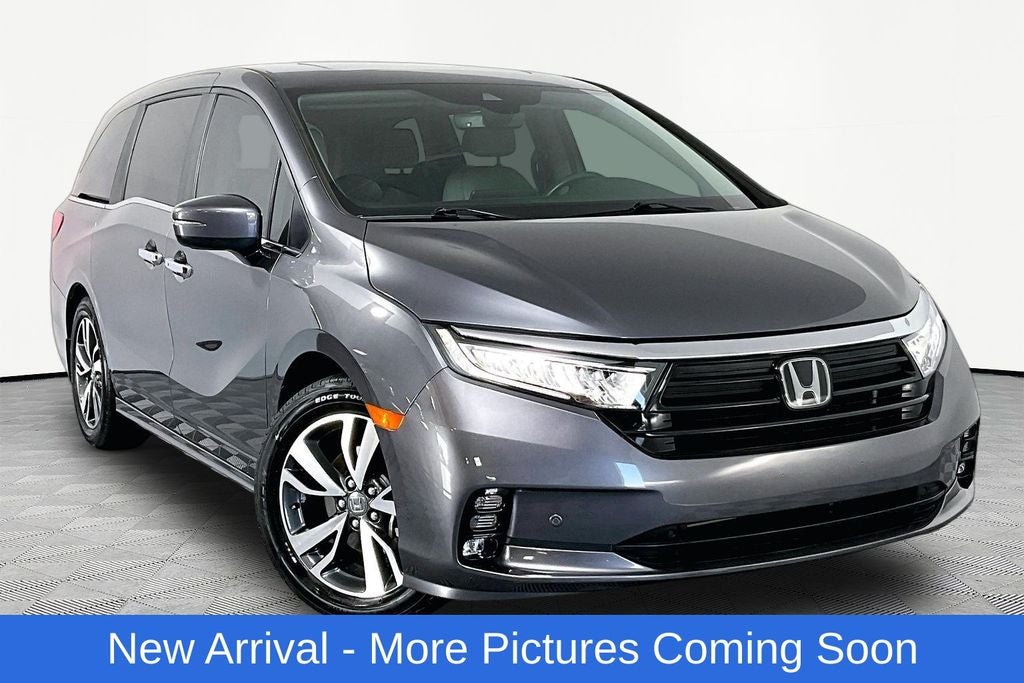 2024 Honda Odyssey Touring's photo