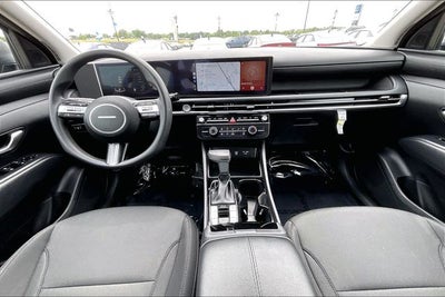 2025 Hyundai Tucson SE