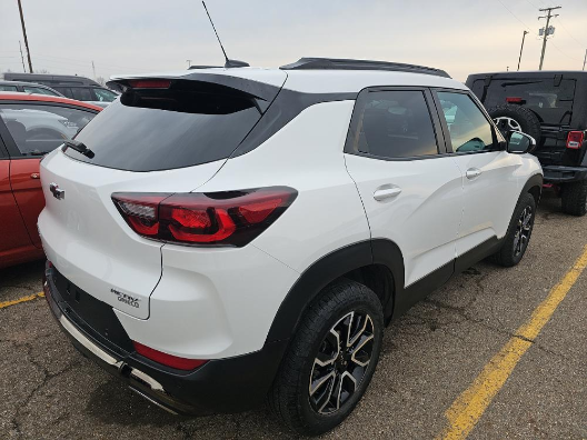 2025 Chevrolet Trailblazer Activ - Photo 2