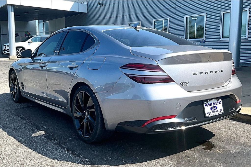 2023 Genesis G70 2.0T