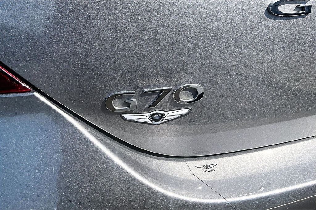 2023 Genesis G70 2.0T