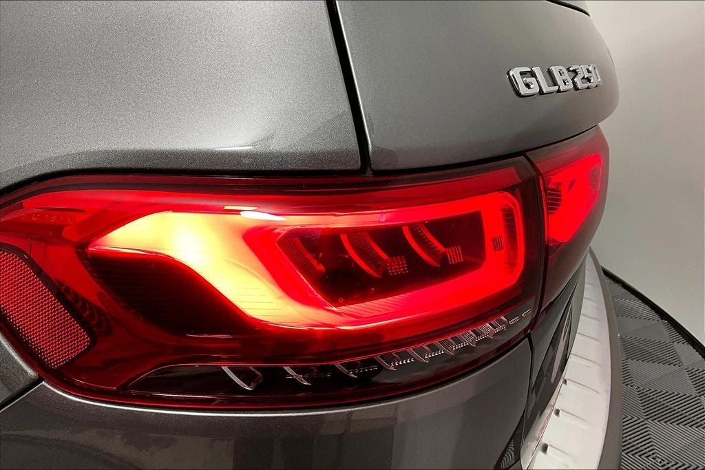 2022 Mercedes-Benz GLB GLB 250 4MATIC®
