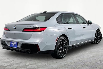2023 BMW 7 Series 740i