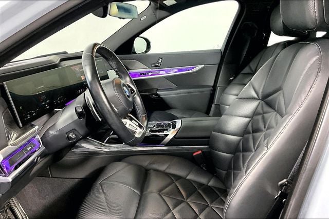 2023 BMW 7 Series 740i