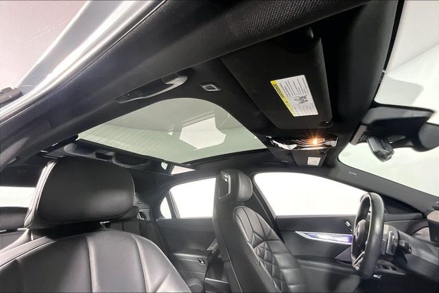 2023 BMW 7 Series 740i
