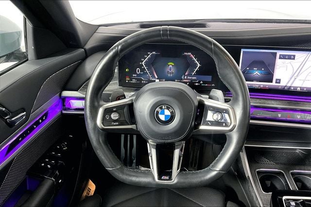 2023 BMW 7 Series 740i