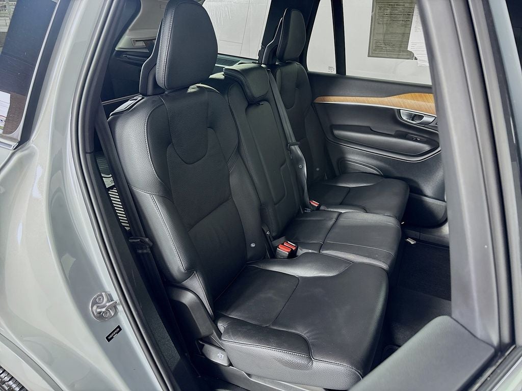 2024 Volvo XC90 B6 Plus Bright Theme
