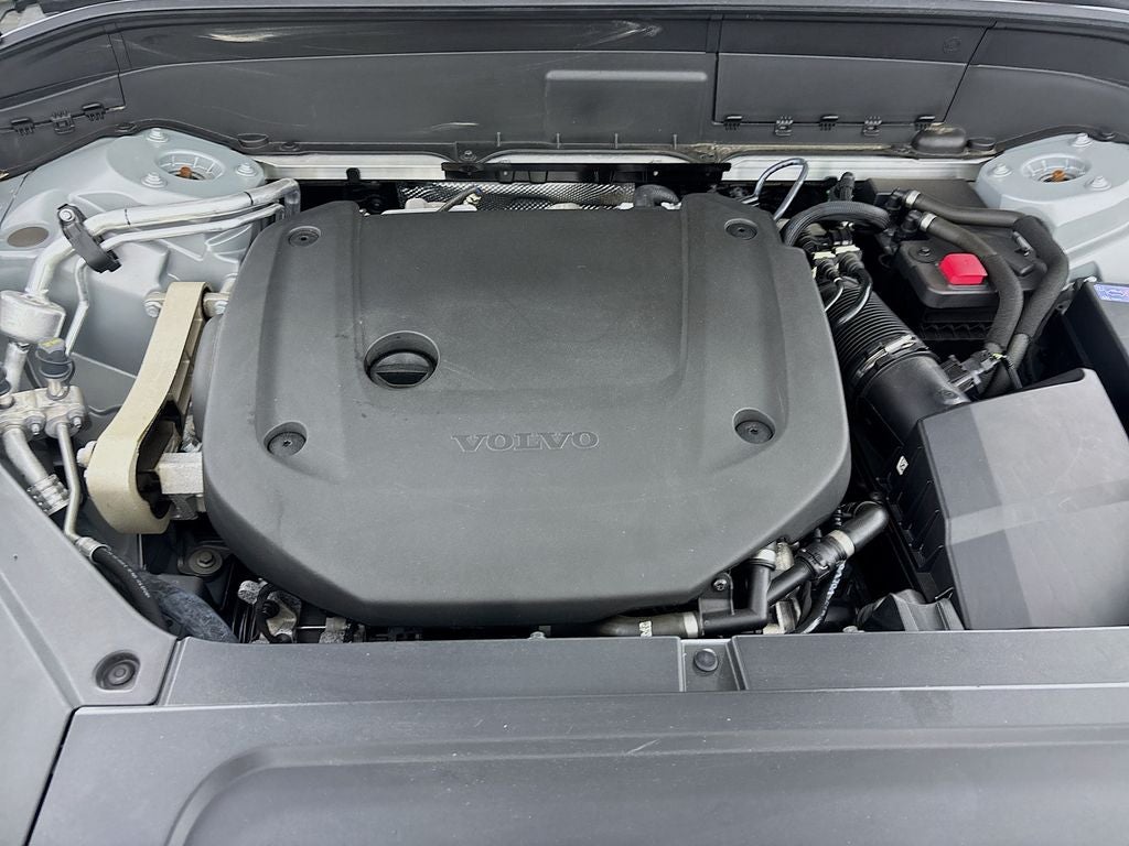 2024 Volvo XC90 B6 Plus Bright Theme