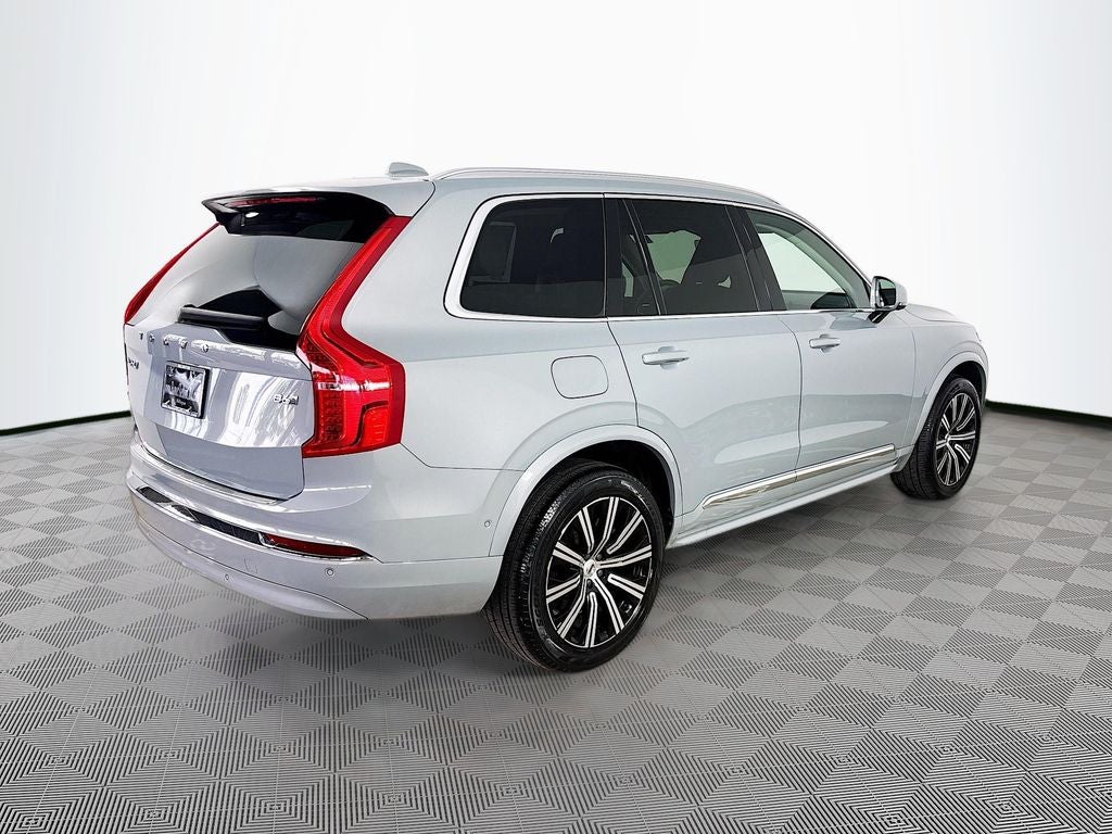 2024 Volvo XC90 B6 Plus Bright Theme