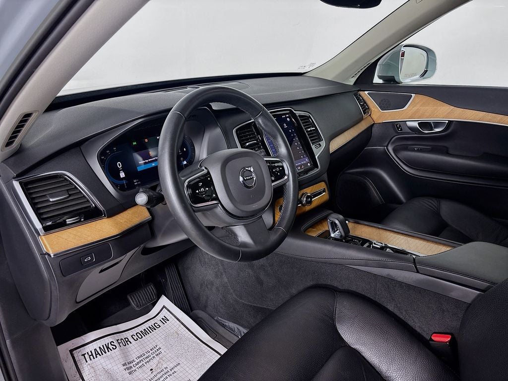 2024 Volvo XC90 B6 Plus Bright Theme