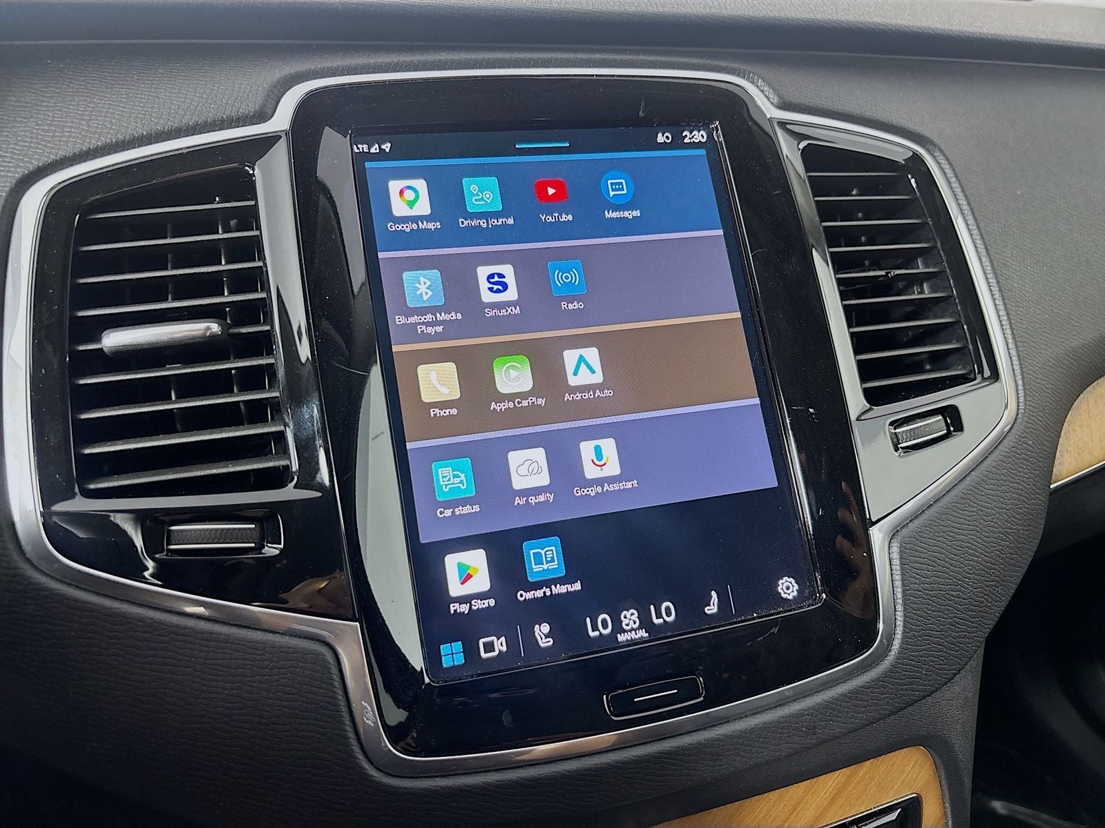 2023 Volvo XC90 B6 Plus 7-Seater