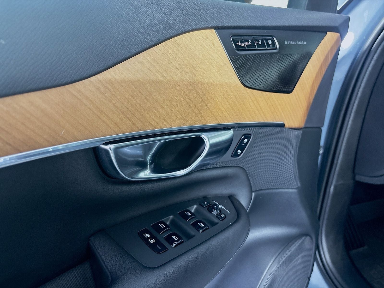 2023 Volvo XC90 B6 Plus 7-Seater