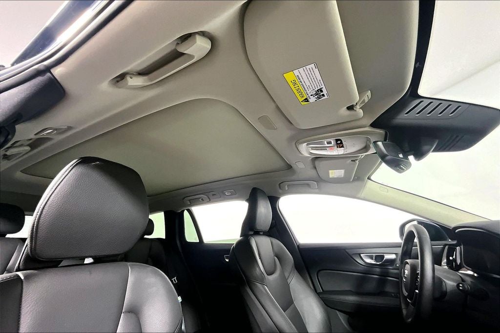 2025 Volvo V60 Cross Country Plus - Photo 22