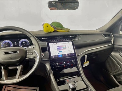2027 Jeep Grand Cherokee Laredo X