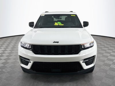 2027 Jeep Grand Cherokee Laredo X