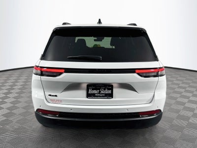 2027 Jeep Grand Cherokee Laredo X