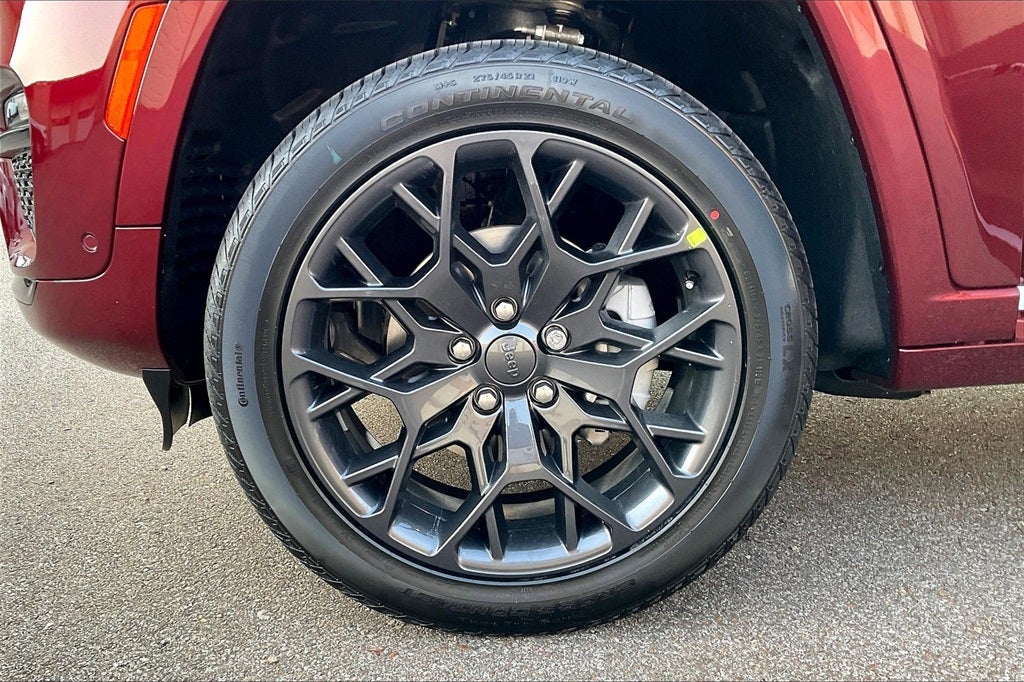 2025 Jeep Grand Cherokee Summit