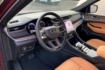 2025 Jeep Grand Cherokee Summit