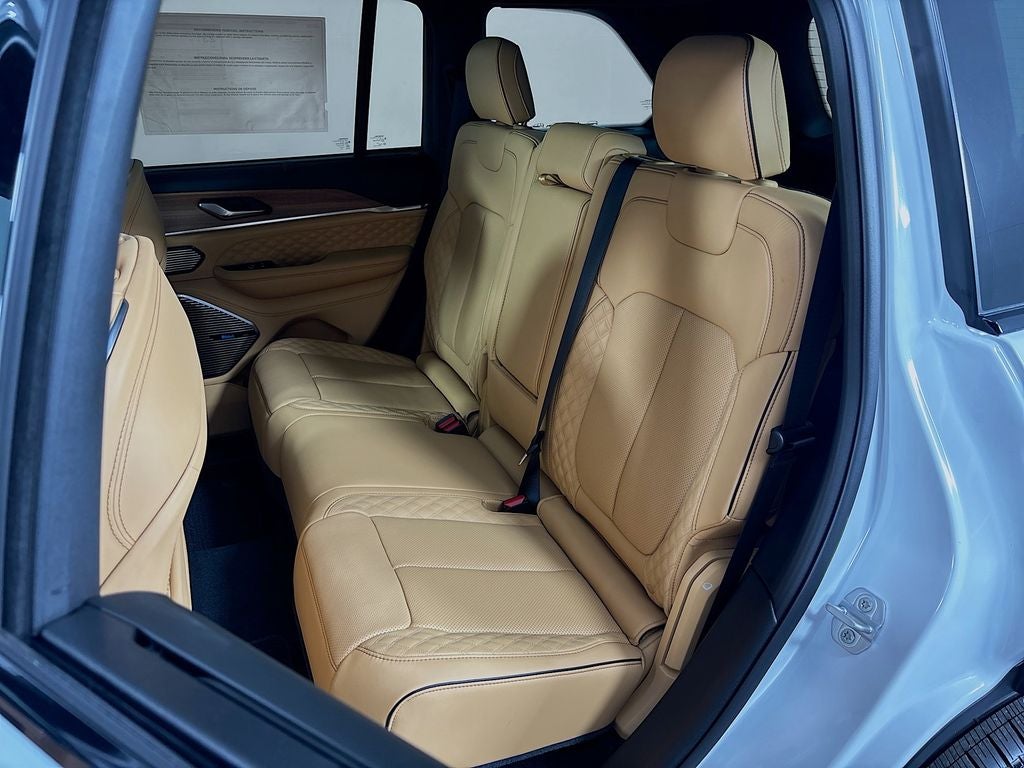 2026 Jeep Grand Cherokee Summit