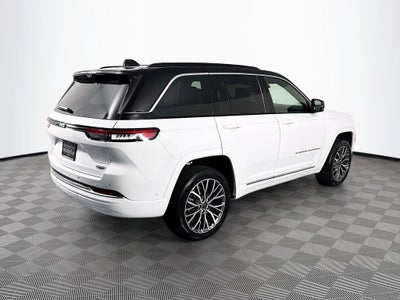 2026 Jeep Grand Cherokee Summit