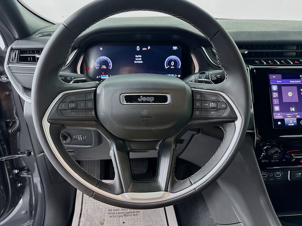 2026 Jeep Grand Cherokee Laredo