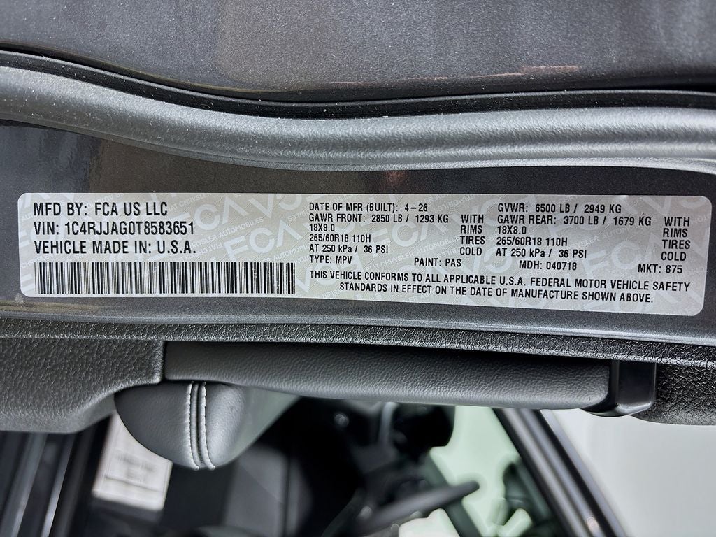 2026 Jeep Grand Cherokee Laredo