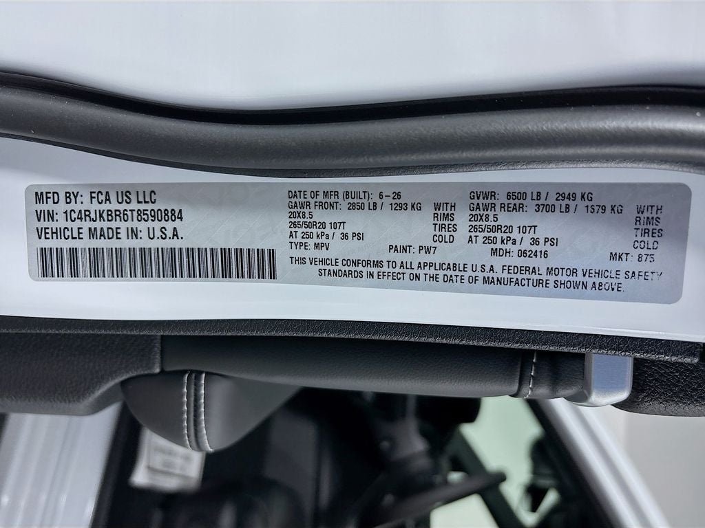 2026 Jeep Grand Cherokee Limited Reserve